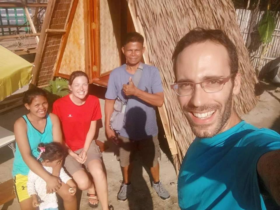 Shalom Camp Hotel El Nido Bagian luar foto