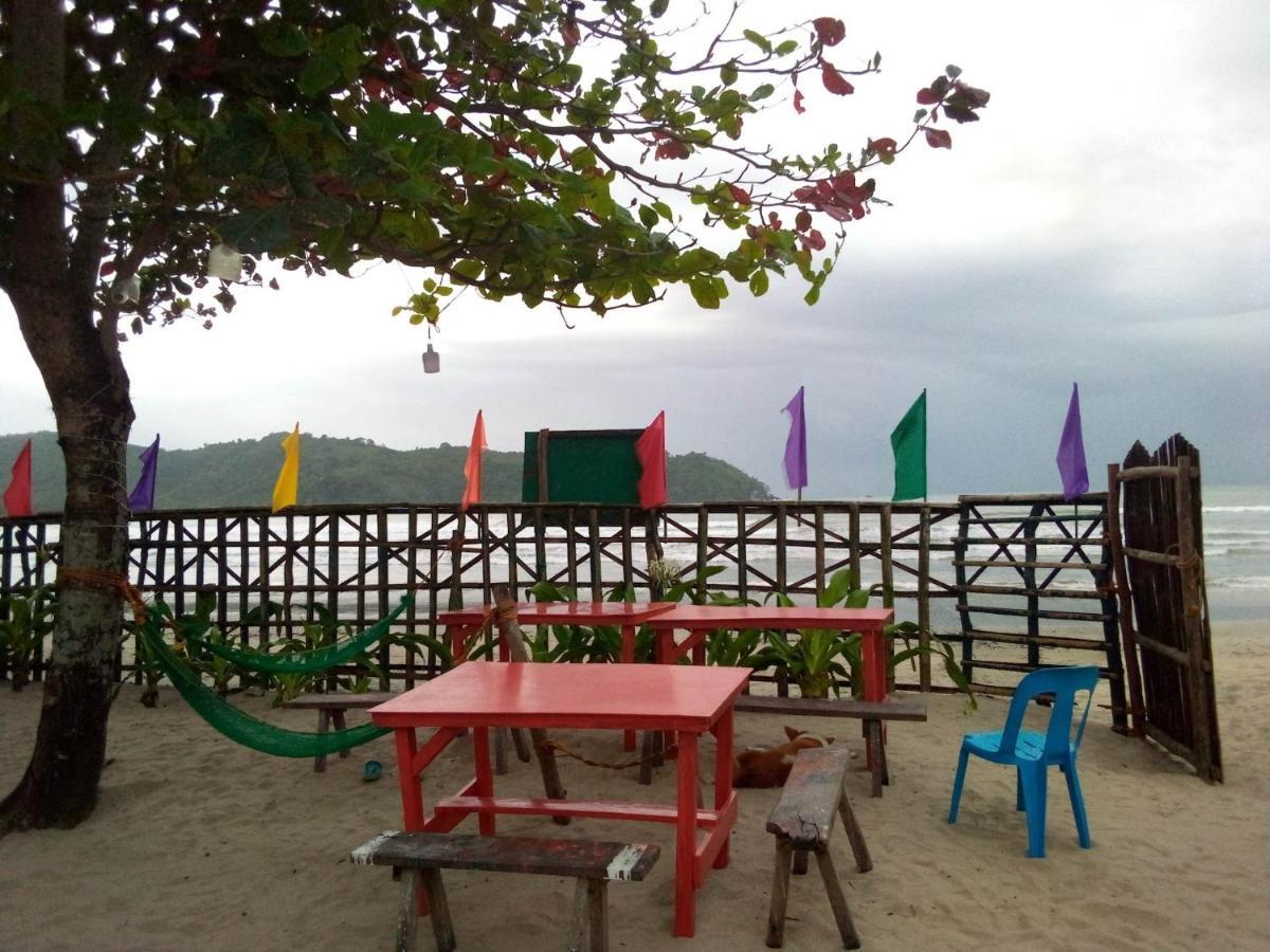 Shalom Camp Hotel El Nido Bagian luar foto