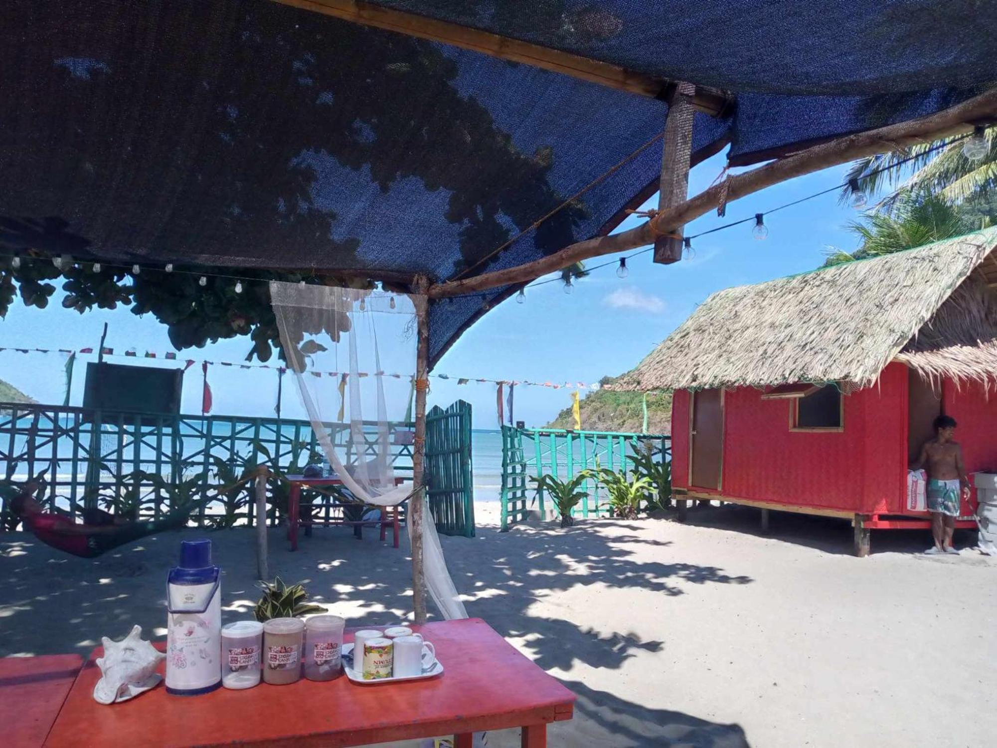 Shalom Camp Hotel El Nido Bagian luar foto