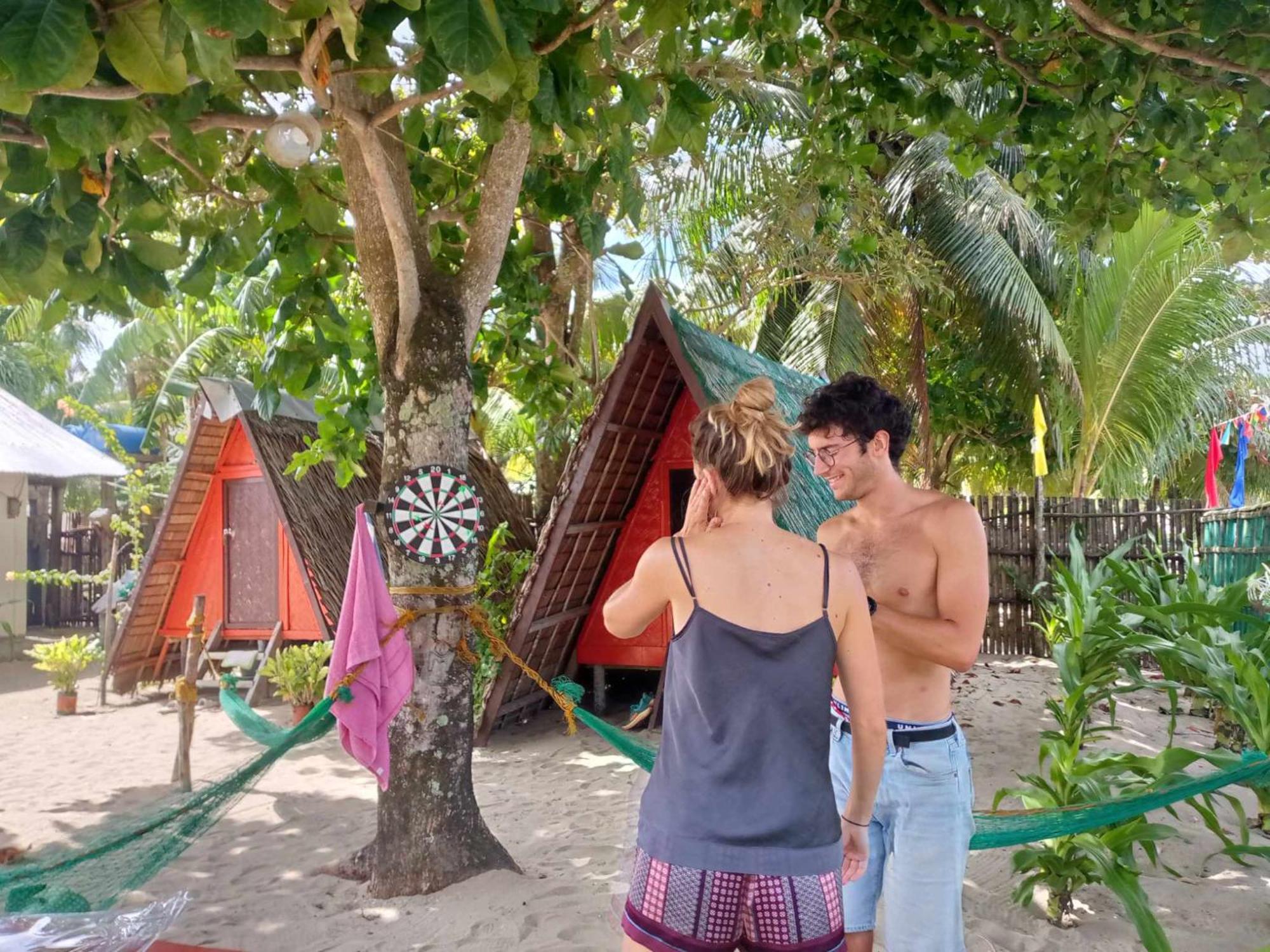 Shalom Camp Hotel El Nido Bagian luar foto