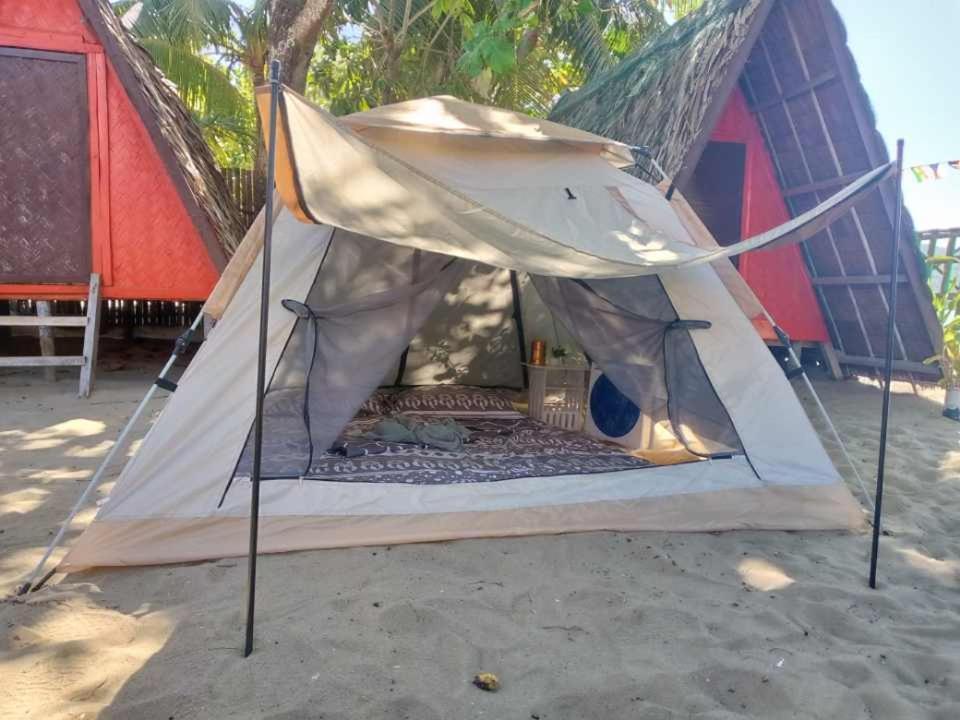 Shalom Camp Hotel El Nido Bagian luar foto